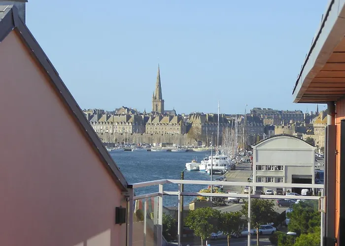 Studio Les Allees Du Port By Interhome